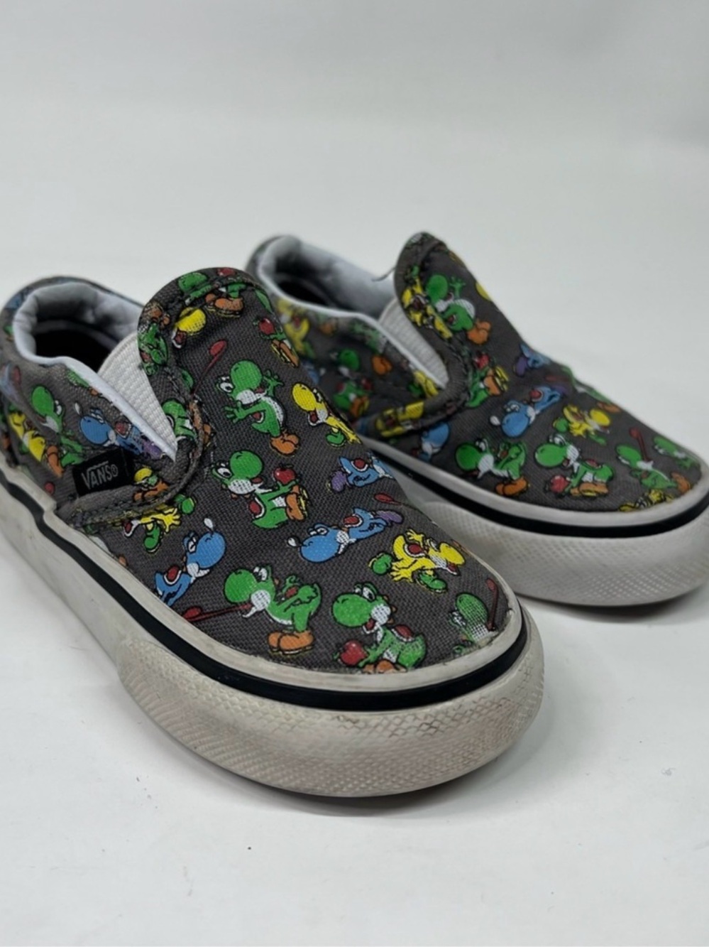 Vans Toddler Slip-On Sneakers in Gray with Yoshi Print